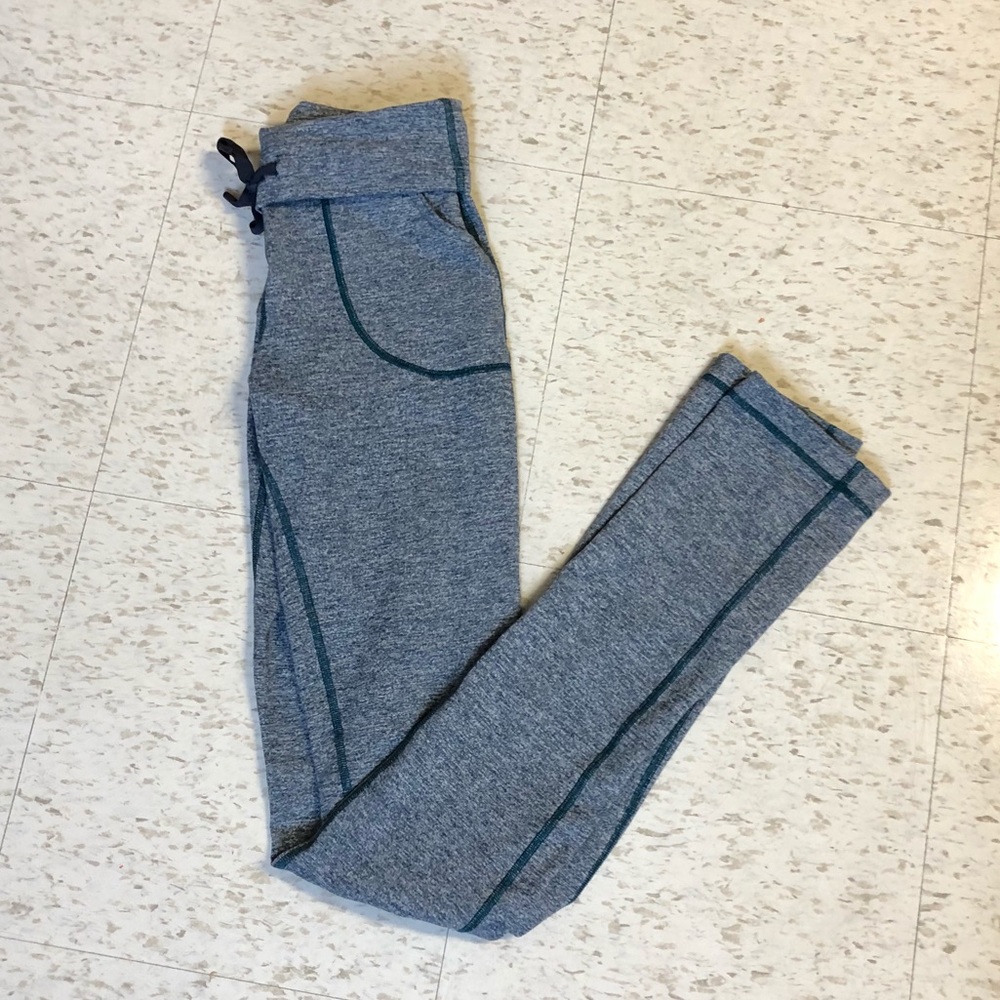 Lululemon legging with tie